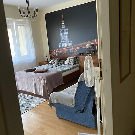 Zwykle Mieszkanie Na Wilenska, Trzy Przystanki Do Starego Miasta,Dwa Przystanki Do Szpitala Praskiego Varsóvia Exterior foto