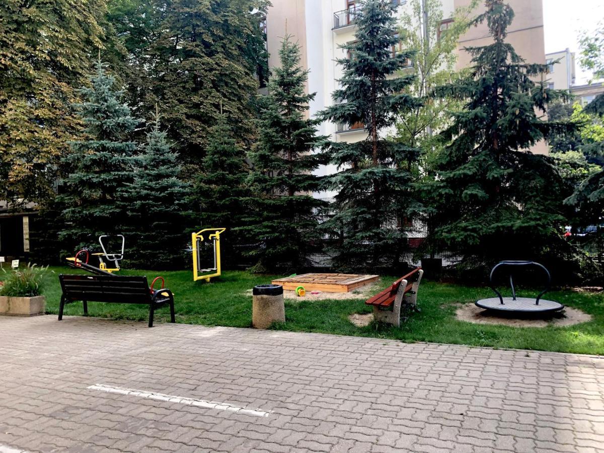 Zwykle Mieszkanie Na Wilenska, Trzy Przystanki Do Starego Miasta,Dwa Przystanki Do Szpitala Praskiego Varsóvia Exterior foto
